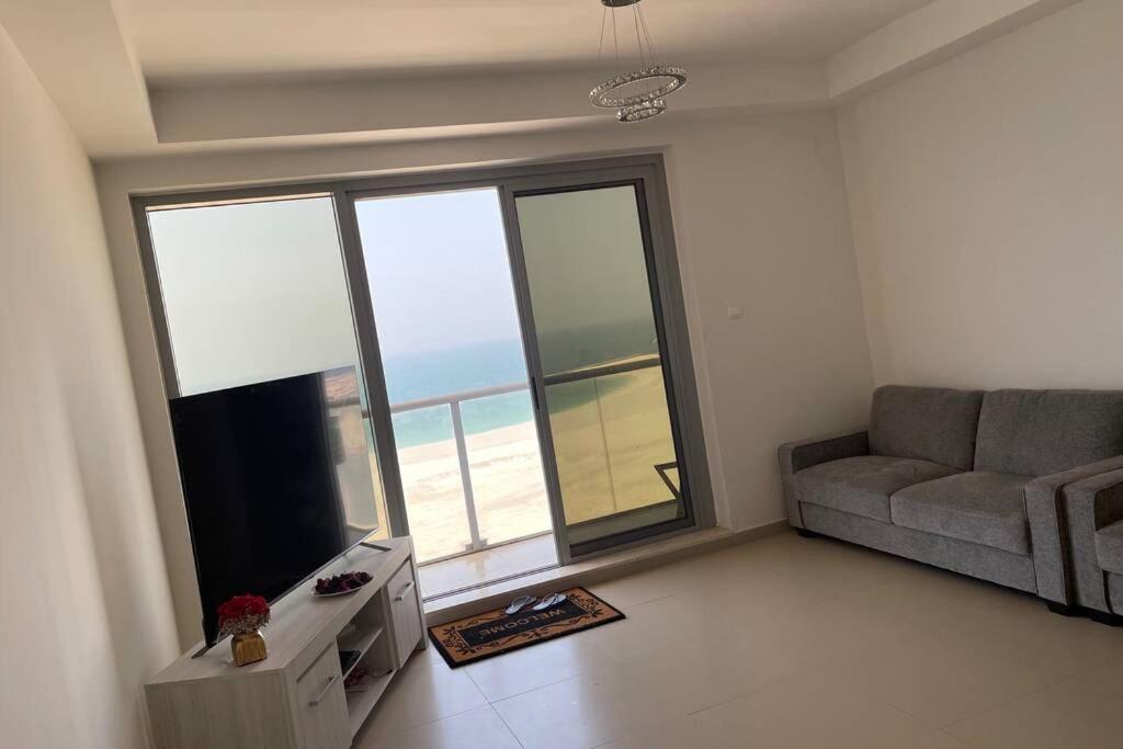 2 Bedroom Incredible Ocean Vew Apartment 라스알카이마 외부 사진